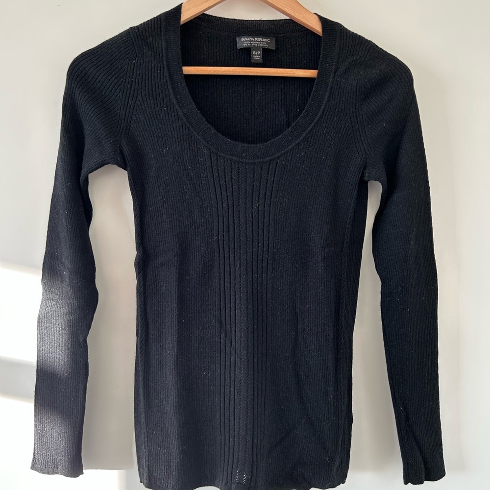Banana Republic Black Merino Scoop Neck Sweater